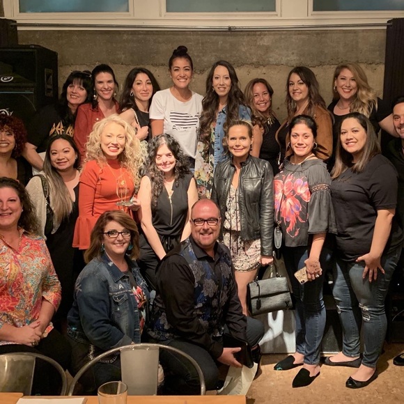 Mizfabulousity Poshmark since 2012. I would be honored if you purchased from me - Picture 11 of 13